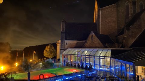 Starry-Night-Spa-scaled