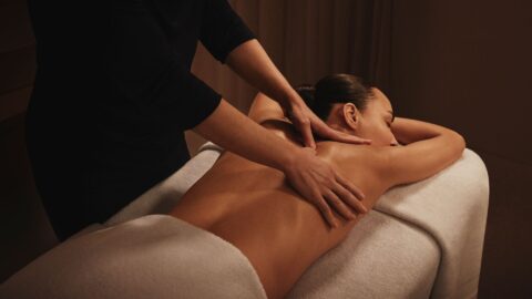 SpaSalonTreatments_Massage_Shot_2_RGB_Hi_Res